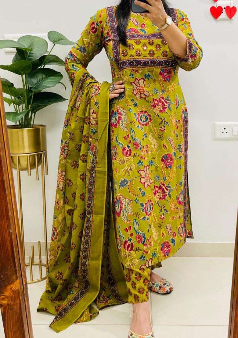 Green Floral Print Cotton Straight Kurta Set - Indya