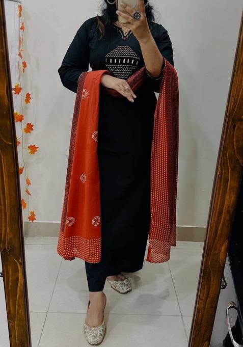 Black Embroidered Cotton Straight Kurta Set