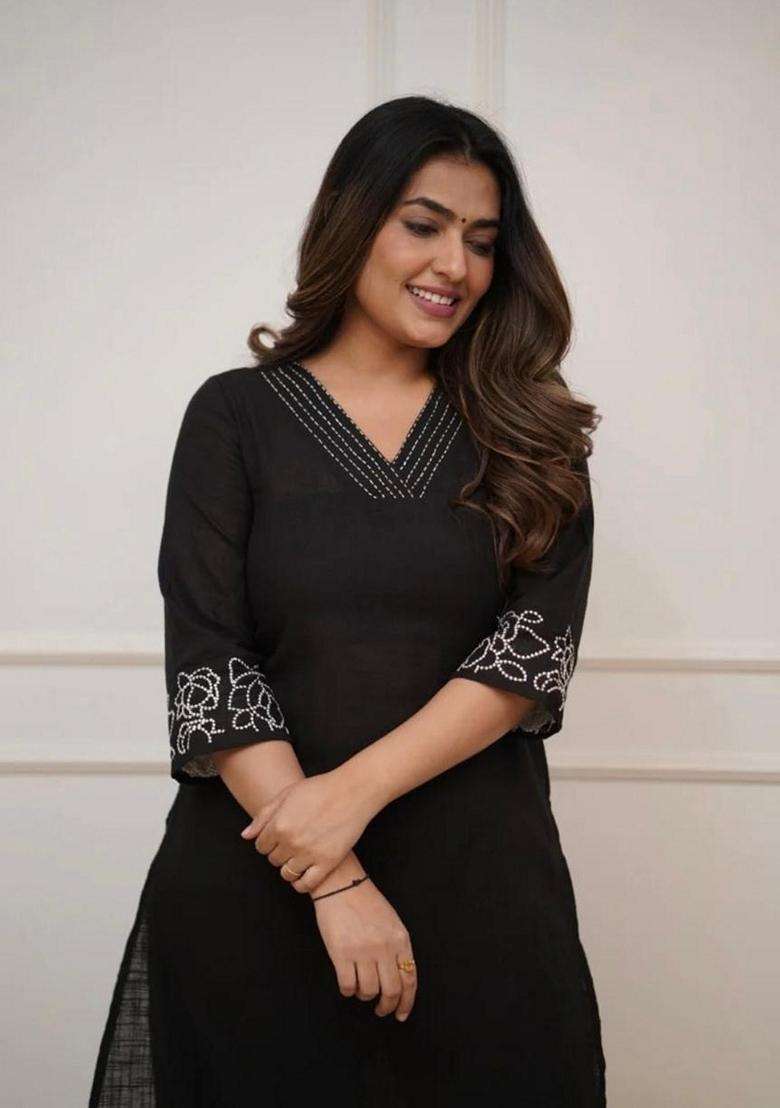 Black Embroidered Cotton Straight Kurta Set - Indya