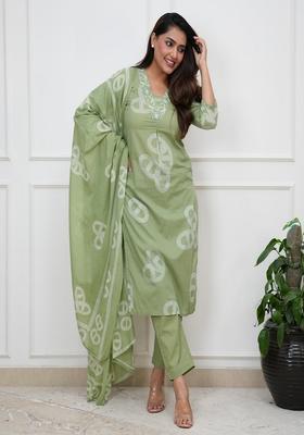 Green Bandhani Cotton Straight Kurta Set