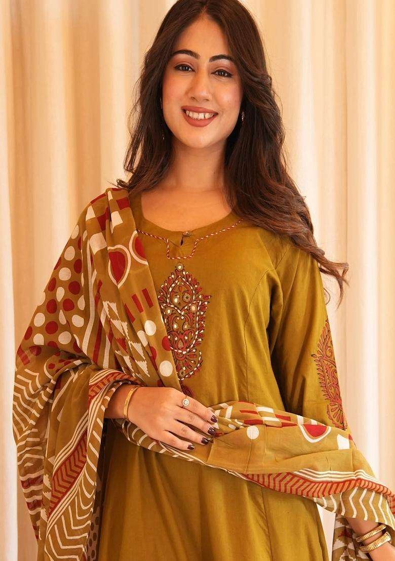 Yellow Solid Cotton Straight Kurta Set - Indya