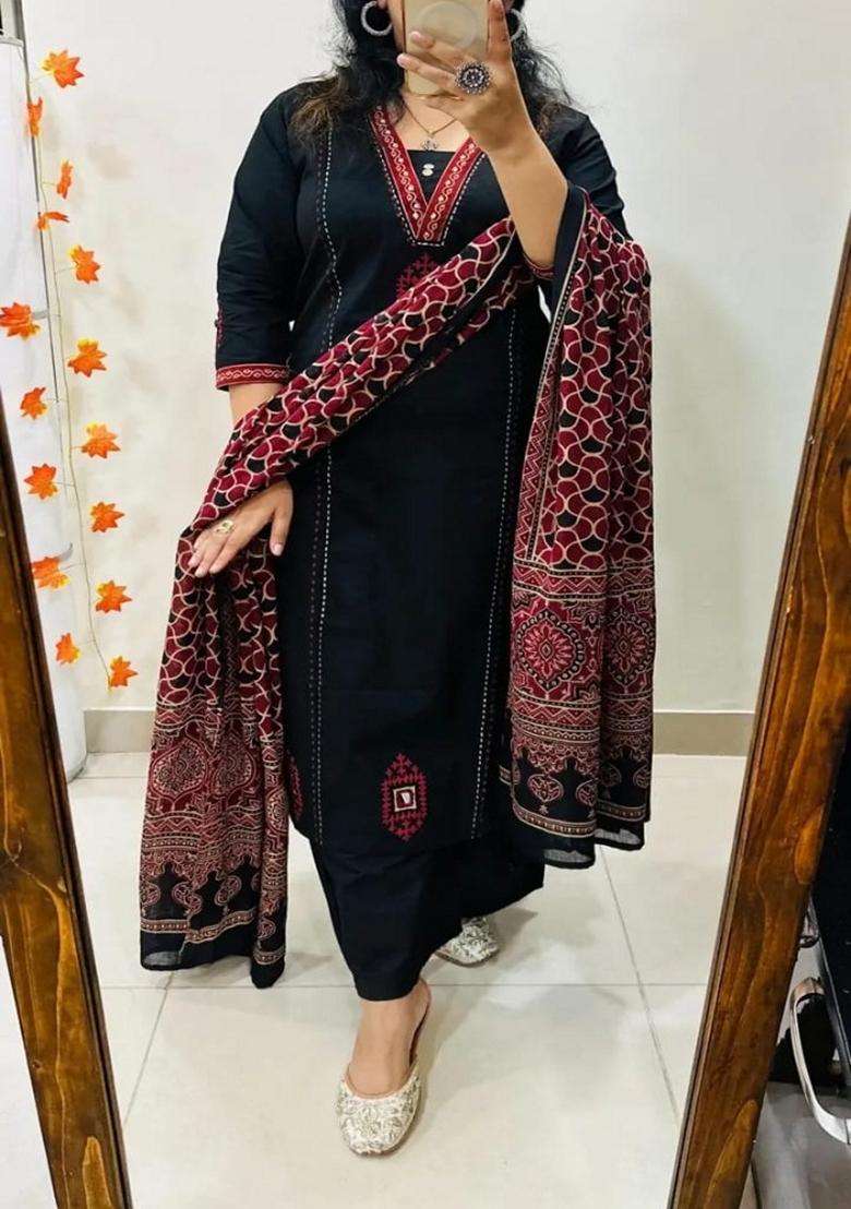 Black Embroidered Cotton Straight Kurta Set - Indya