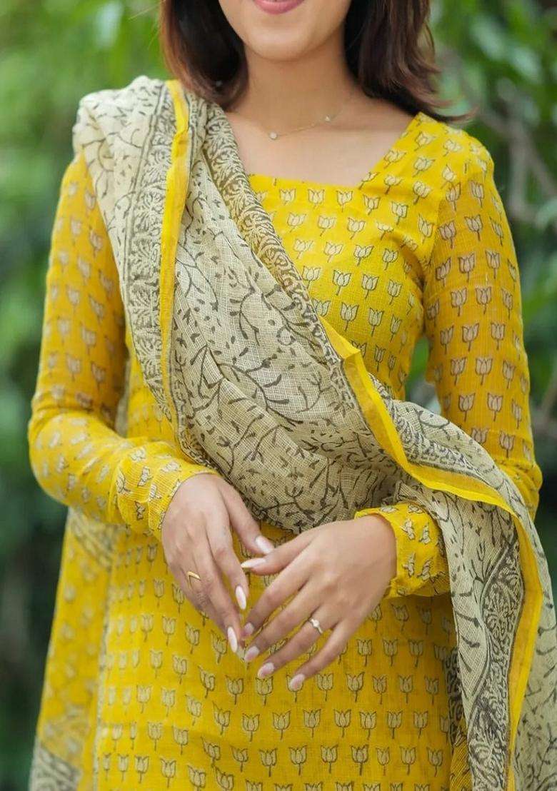 Yellow Printed Cotton Pakistani Suit Set - Indya