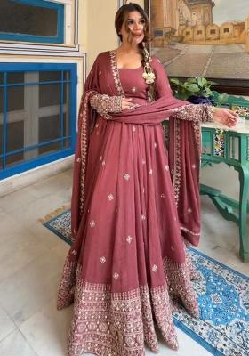 Pink Embroidery Silk Salwar Kameez