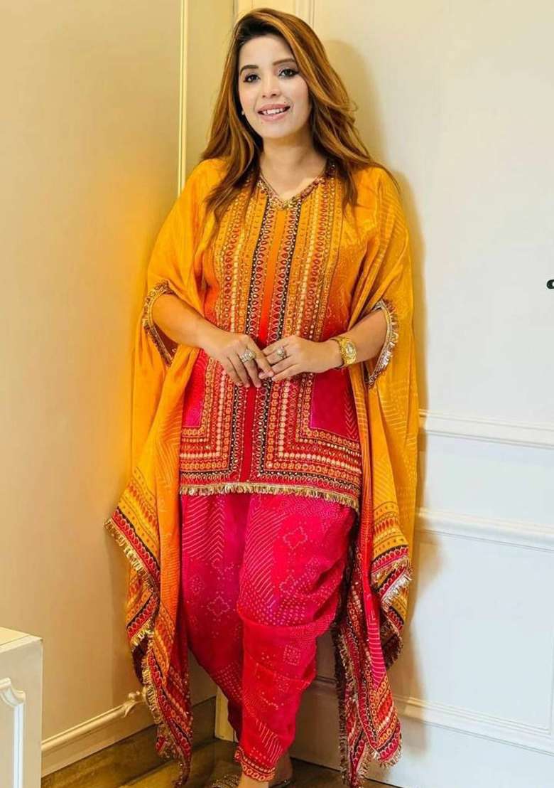 Yellow Embroidery Silk Blend Salwar Kameez - Indya