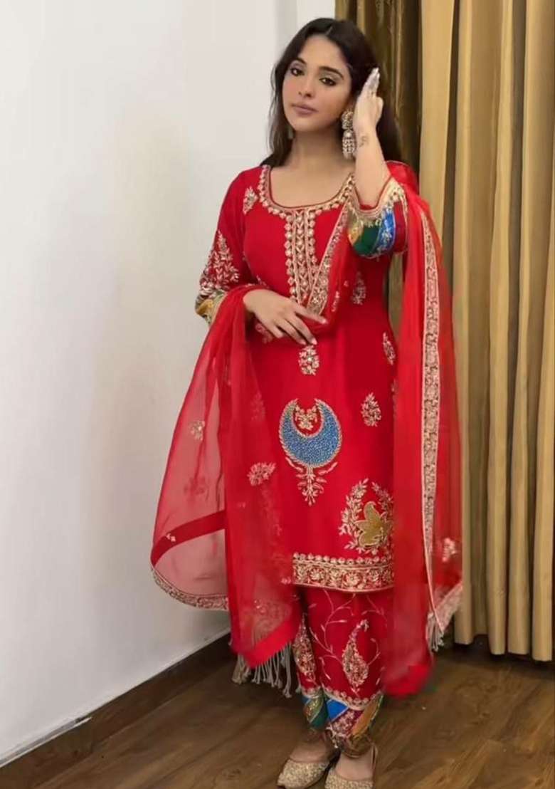 Red Embroidery Silk Blend Salwar Kameez - Indya