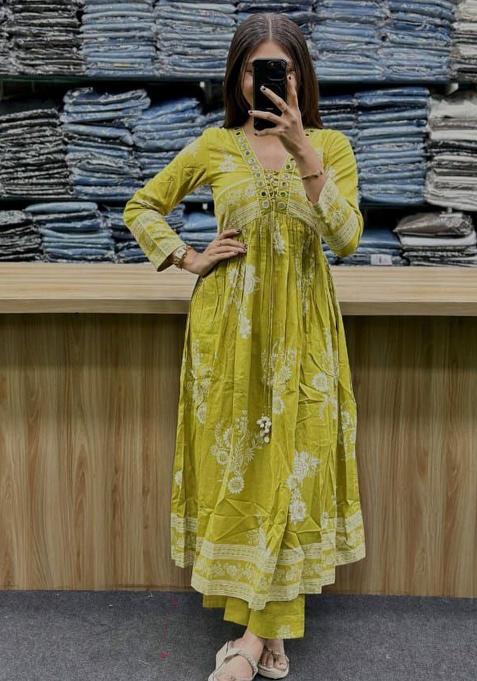 Green Embroidery Cotton Kurti Set