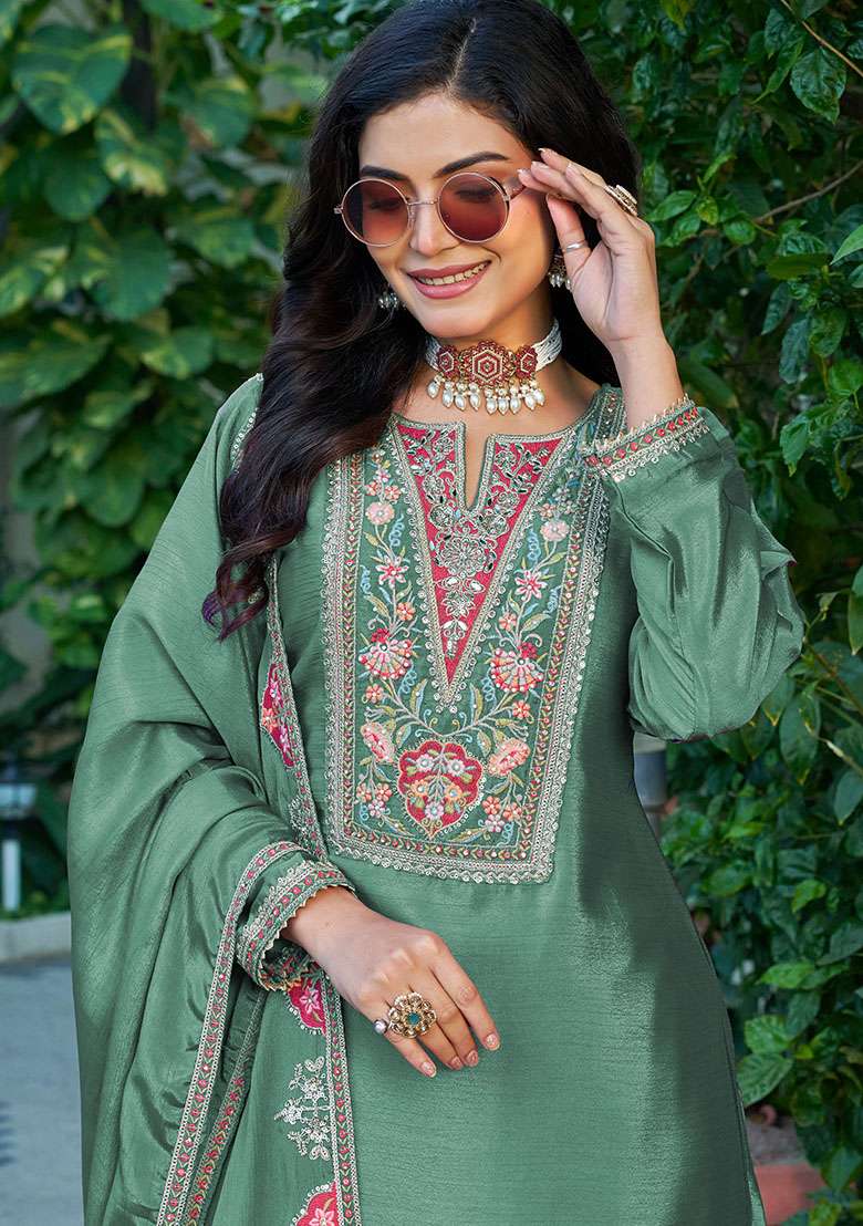 Green Embroidery Chinon Kurta Set - Indya