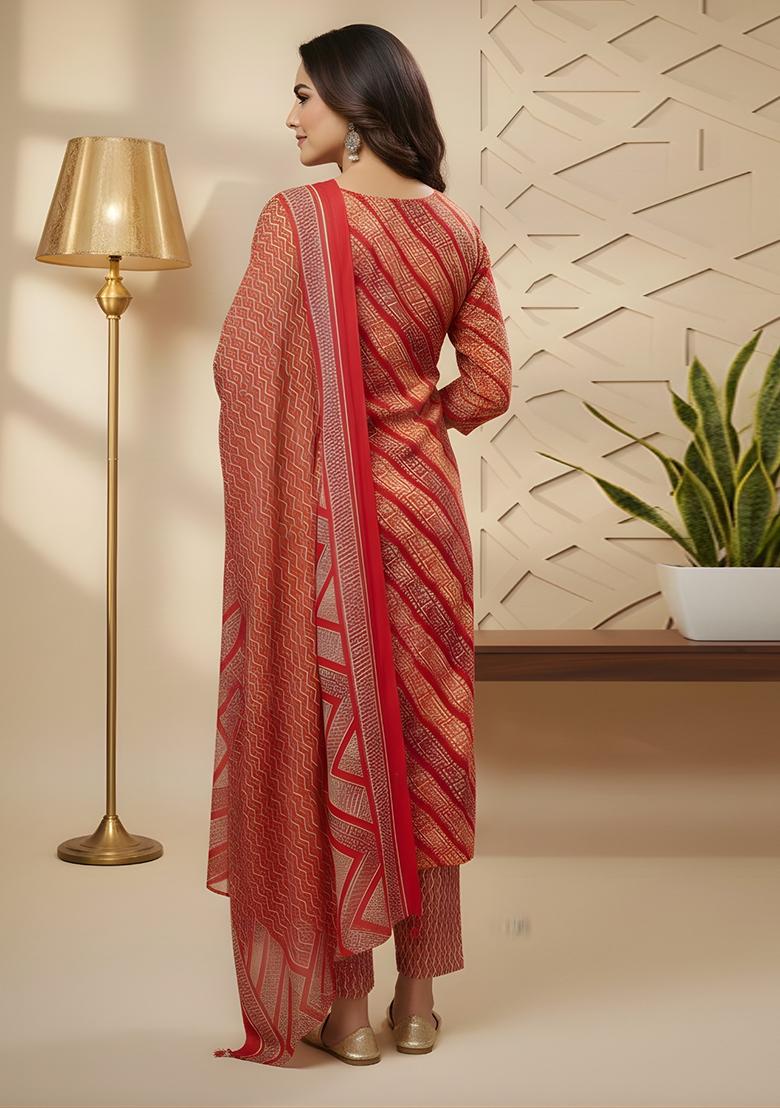 Red Embroidery Cotton Kurta Set - Indya