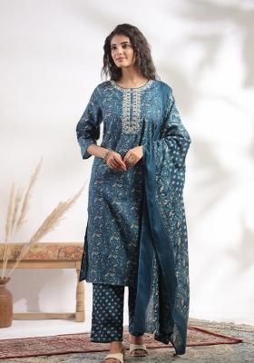 Blue Embroidery Cotton Kurta Set
