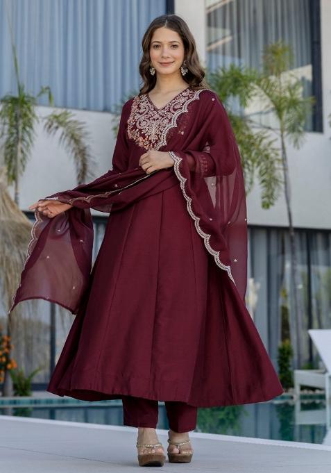 Maroon Embroidery Chiffon Kurta Set