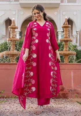 Pink Embroidery Chanderi Kurta Set