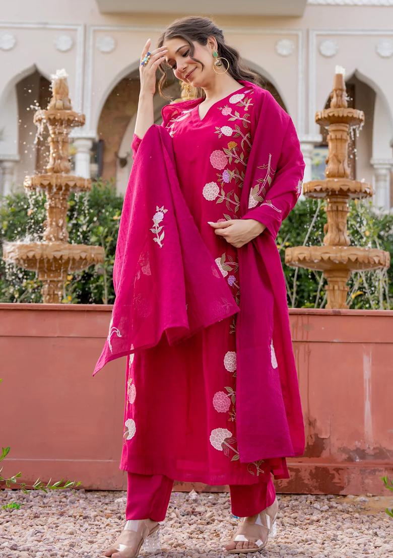 Pink Embroidery Chanderi Kurta Set - Indya