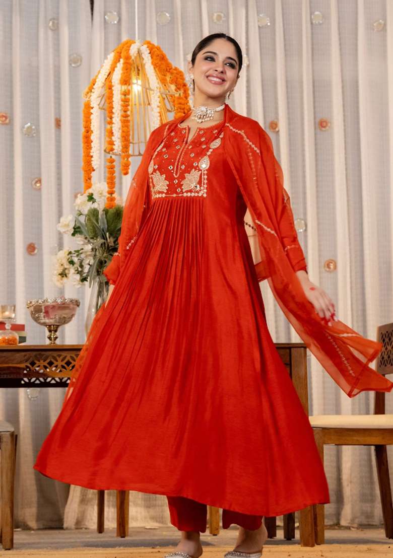 Orange Embroidery Chanderi Kurta Set - Indya
