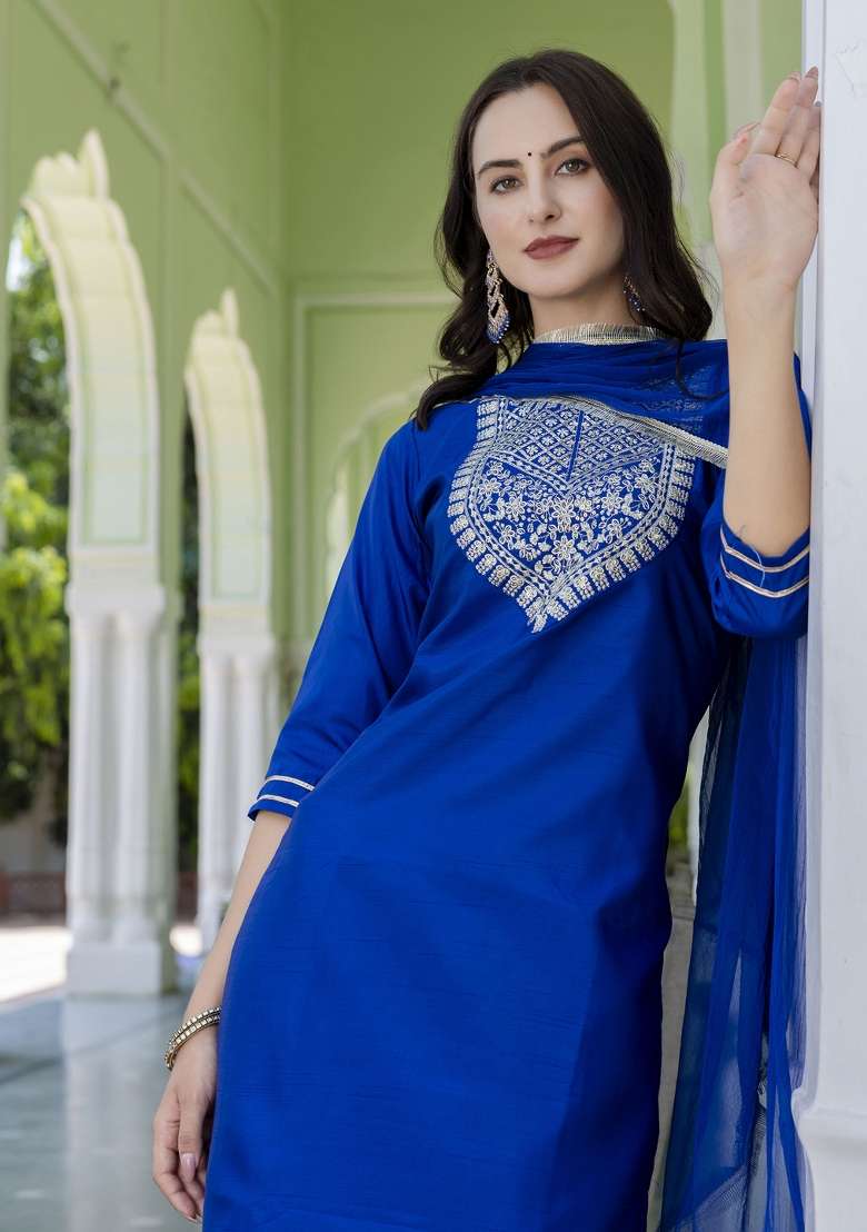 Blue Embroidery Silk Kurta Set - Indya