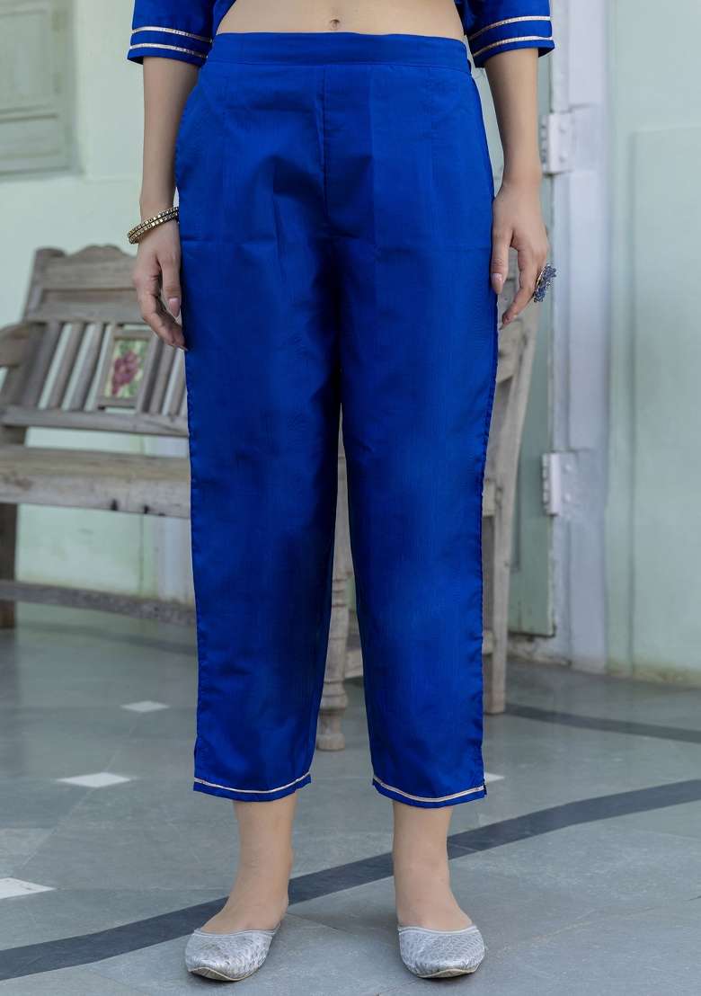 Blue Embroidery Silk Kurta Set - Indya