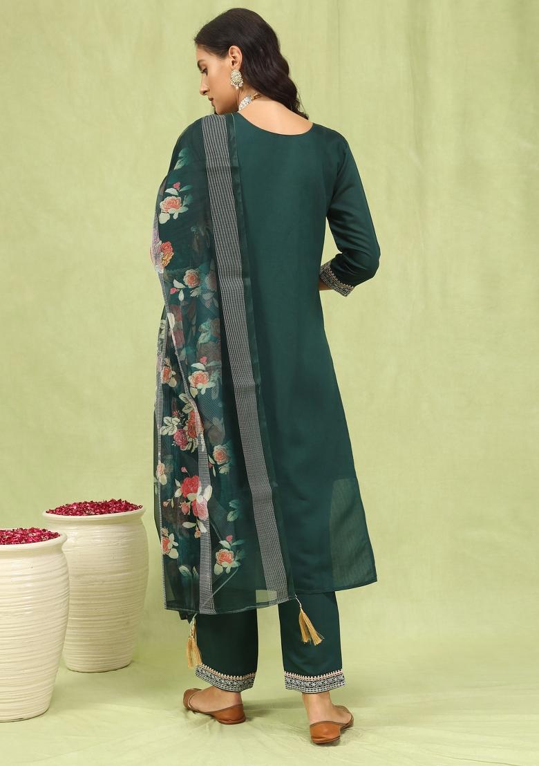 Green Embroidery Viscose Kurta Set - Indya