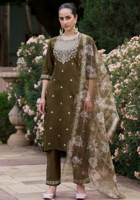 Green Embroidery Viscose Kurta Set
