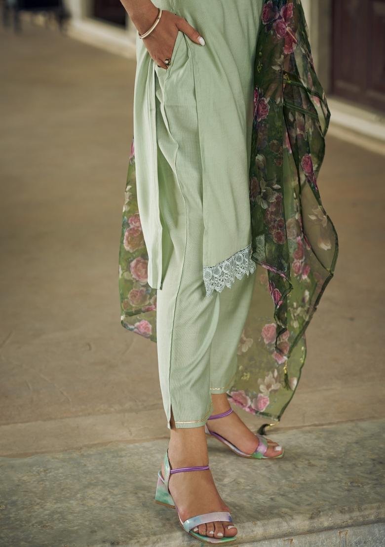 Green Embroidery Viscose Kurta Set - Indya