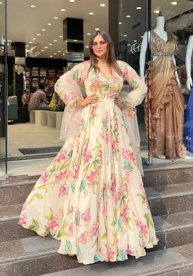 White Embroidery Georgette Salwar Kameez