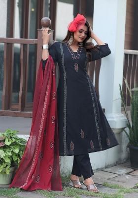 Black Embroidery Cotton Salwar Kameez