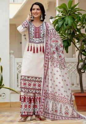 White Embroidery Muslin Salwar Kameez