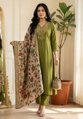 Green Embroidery Silk Kurta Set