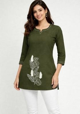 Green Embroidery Cotton Kurta