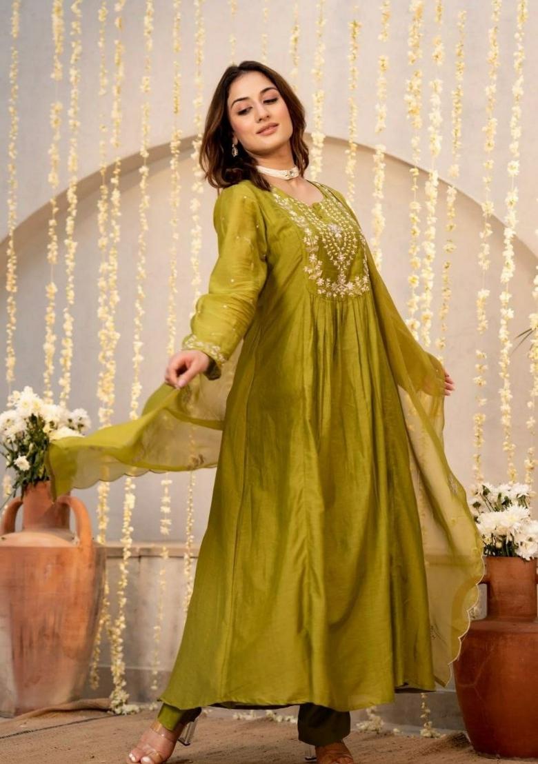 Mehendi Embroidery Silk Kurta Set - Indya