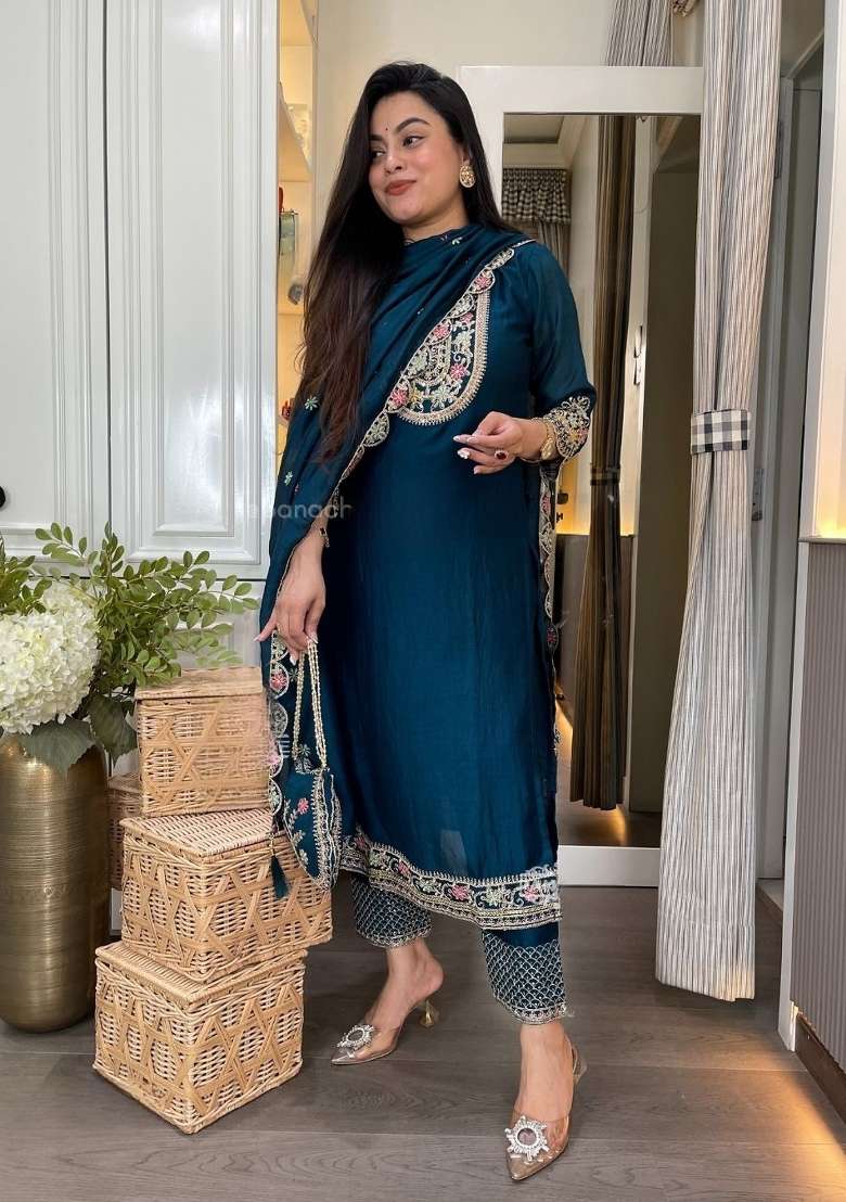 Rama Green Embroidery Silk Salwar Suit Set - Indya