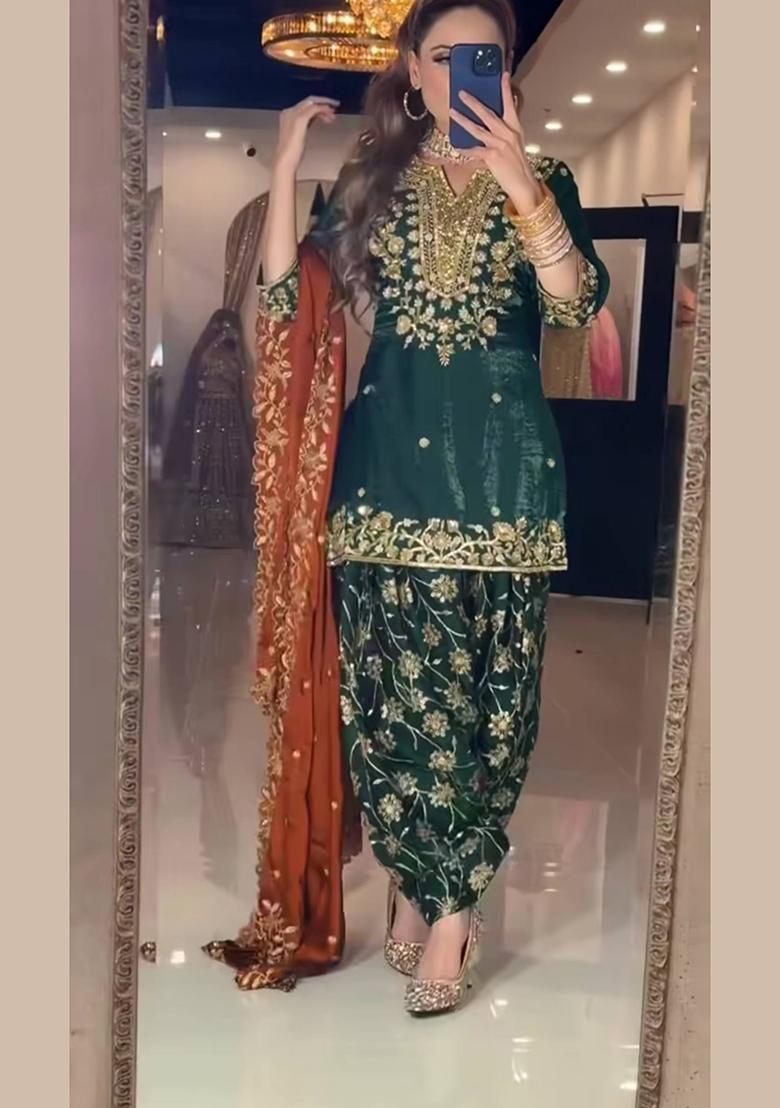 Green Embroidery Silk Salwar Suit Set - Indya