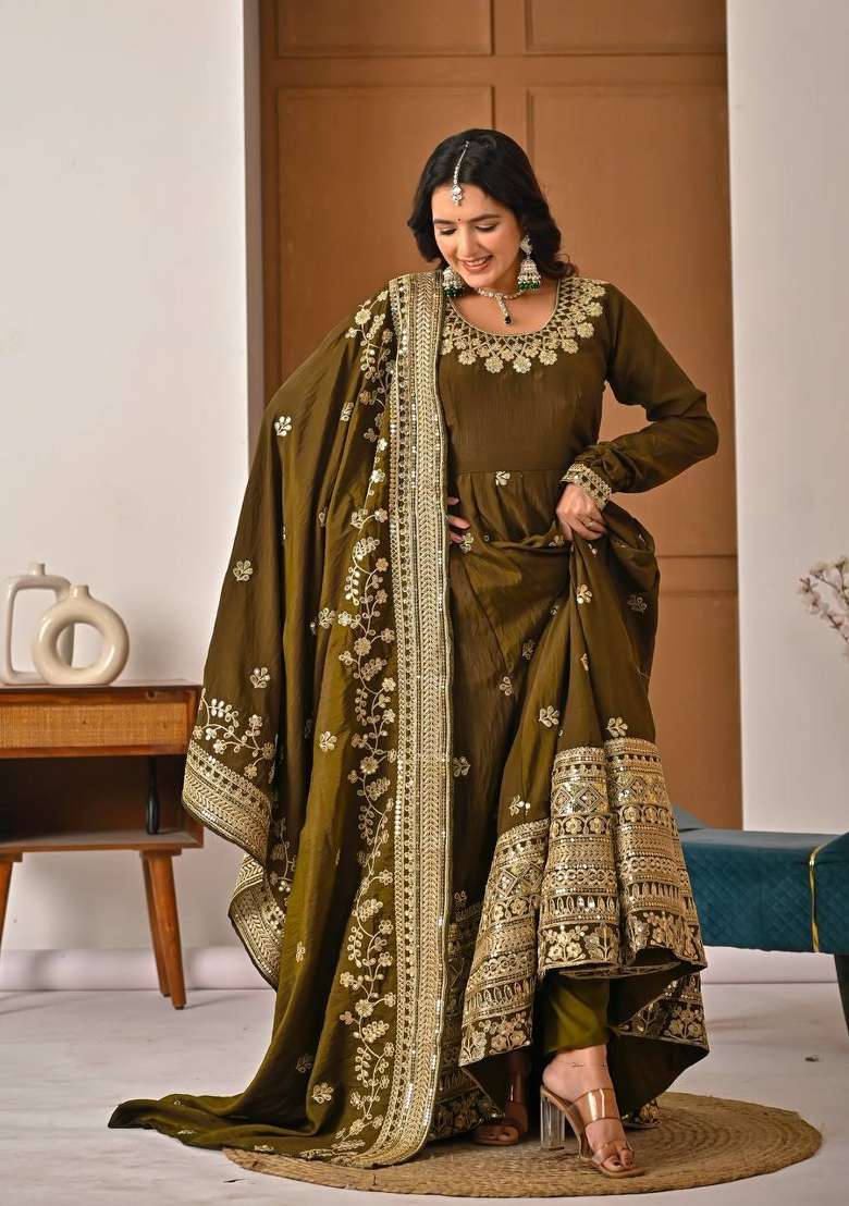 Mehendi Embroidery Silk Blend Salwar Suit Set - Indya