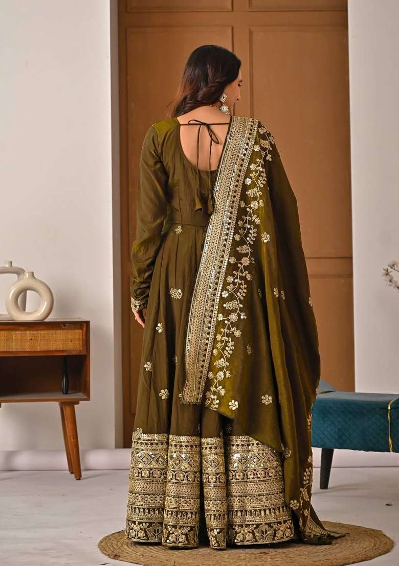 Mehendi Embroidery Silk Blend Salwar Suit Set - Indya