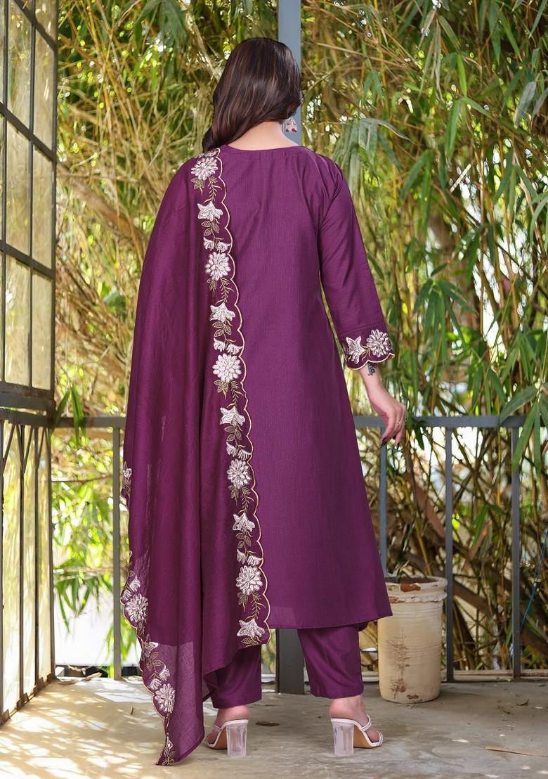 Purple Embroidery Rayon Kurta Set - Indya