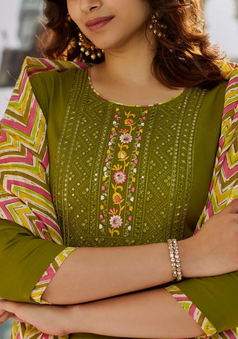 Mehendi Embroidery Muslin Kurta Set - Indya