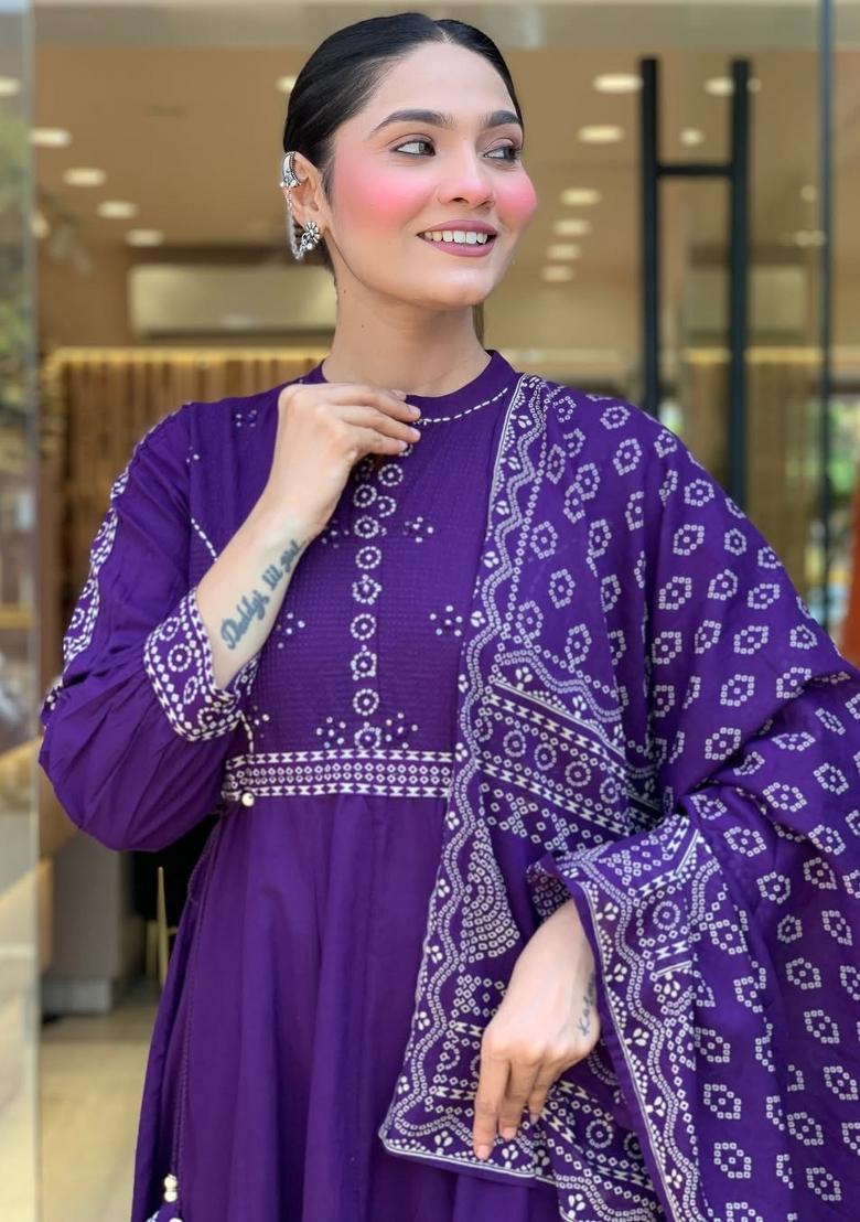 Purple Embroidery Muslin Kurta Set - Indya