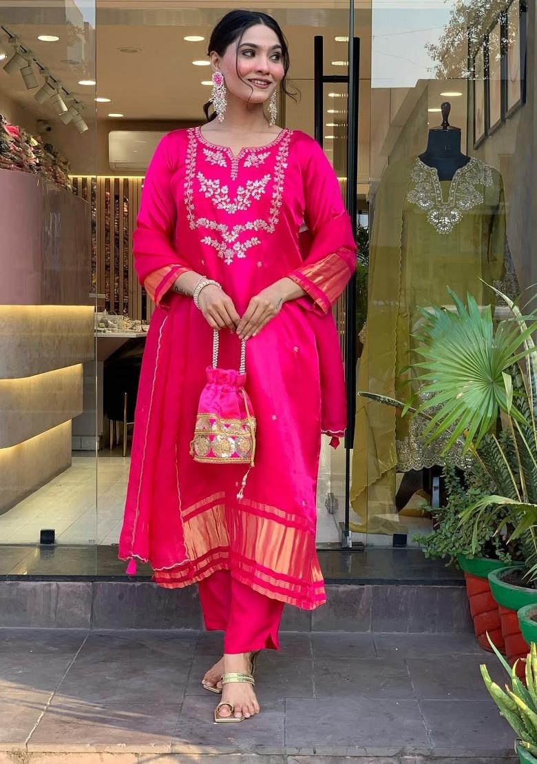 Pink Embroidery Viscose Kurta Set - Indya
