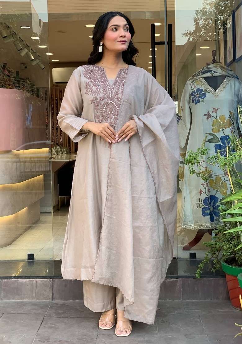 Grey Melange Embroidery Muslin Kurta Set - Indya