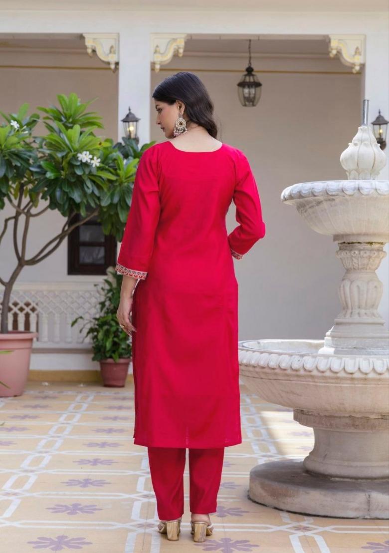 Pink Embroidery Chanderi Kurta Set - Indya