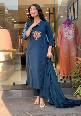 Blue Embroidery Chanderi Kurta Set