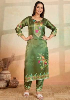 Mehendi Printed Rayon Kurta Set