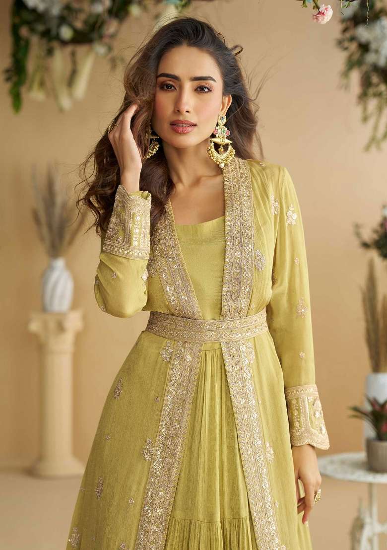 Lilac Embroidery Silk Blend Salwar Kameez - Indya