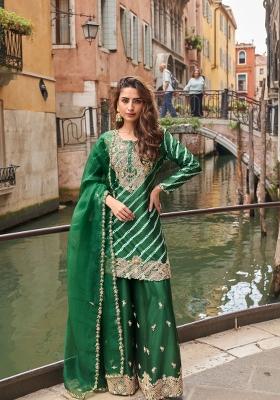 Lilac Embroidery Silk Blend Salwar Kameez