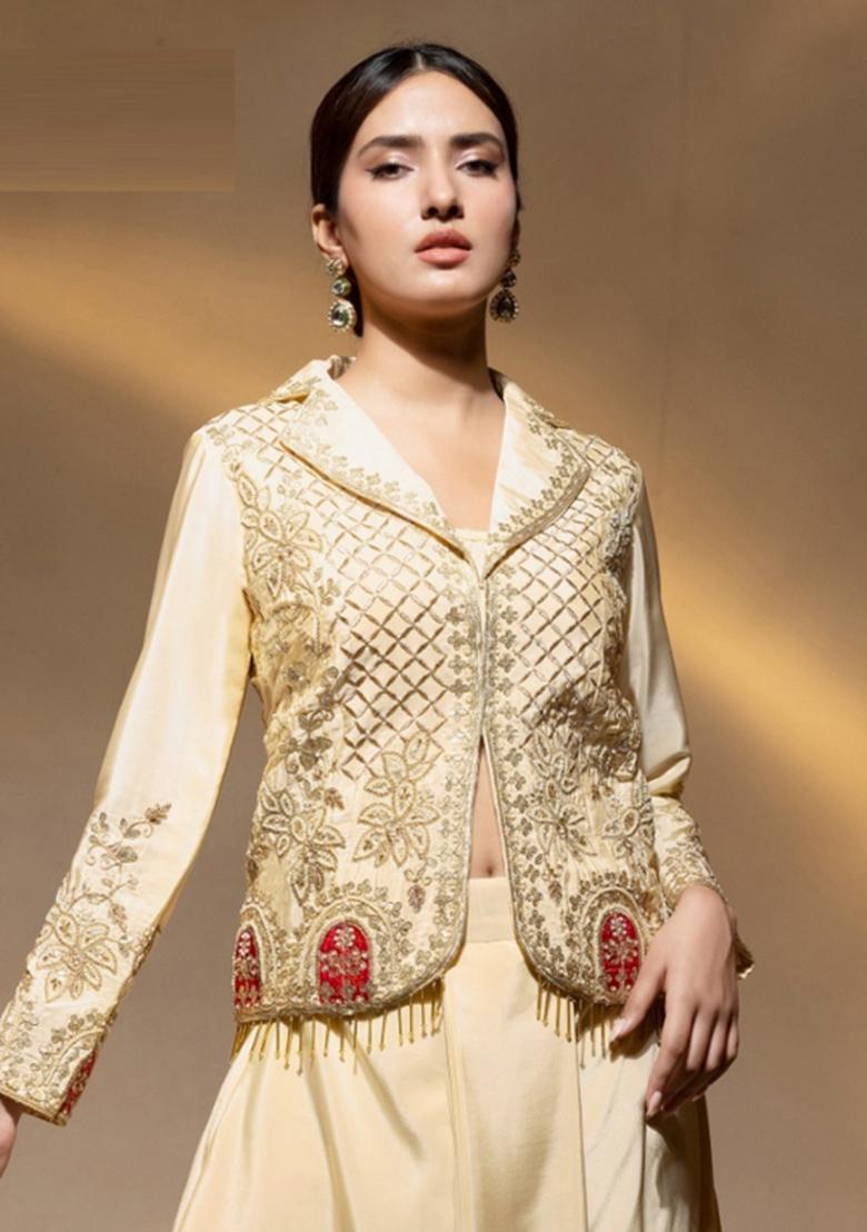 Pastle Purple Embroidery Crepe Salwar Kameez - Indya