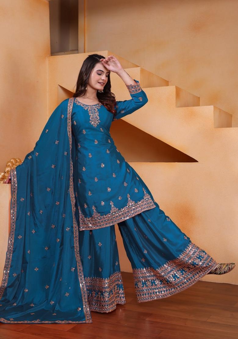 Teal Thread Work Chinon Kurta Set - Indya