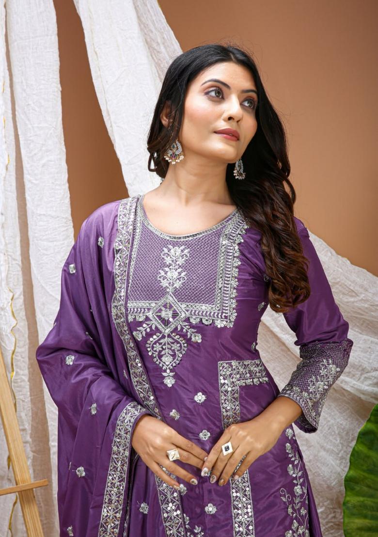 Lavender Thread Work Crepe Kurta Set - Indya