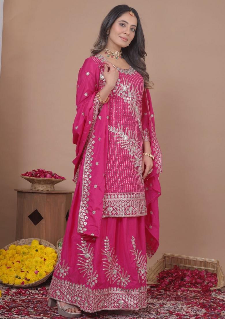 Pink Thread Work Crepe Kurta Set - Indya