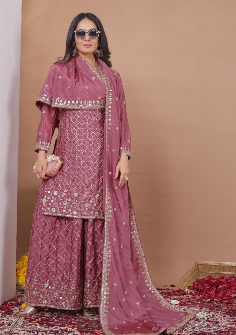 Dark Onion Thread Work Chinon Kurta Set - Indya