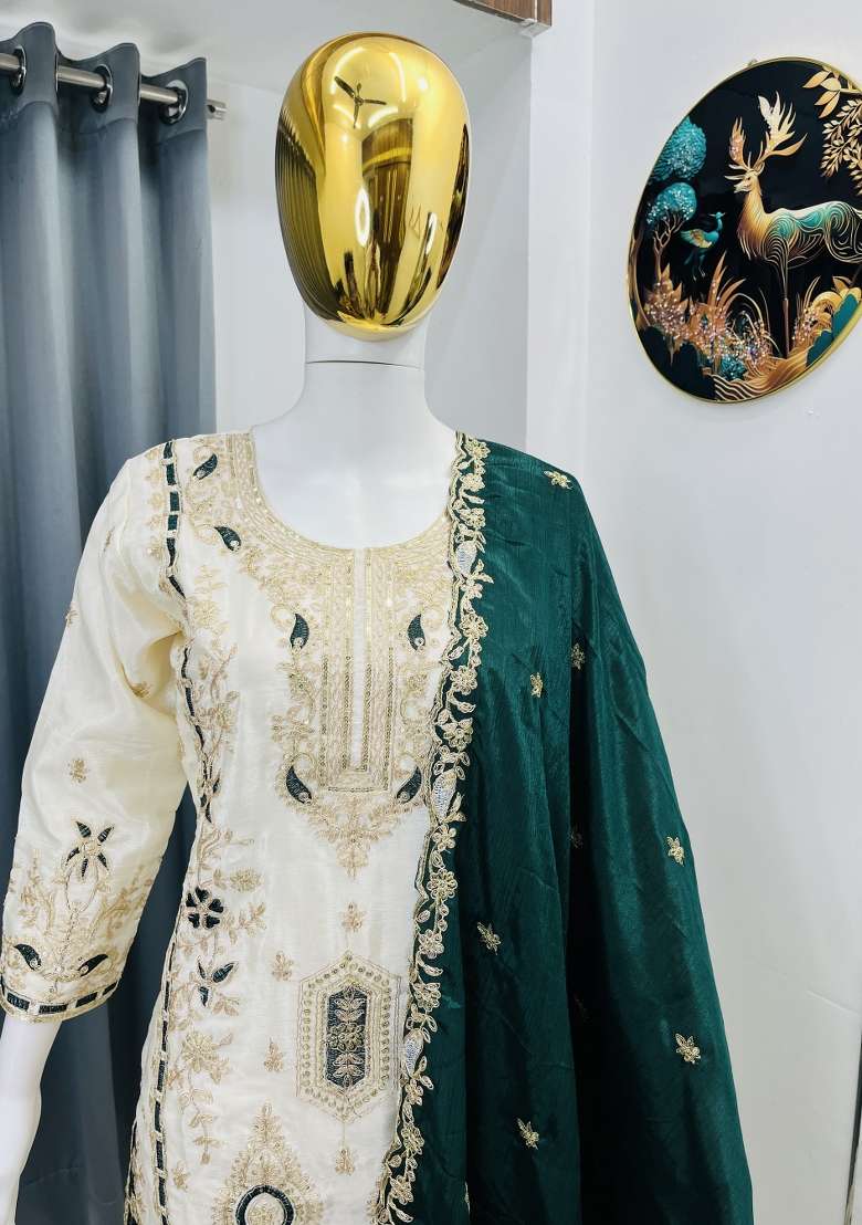 White Thread Work Chinon Kurta Set - Indya
