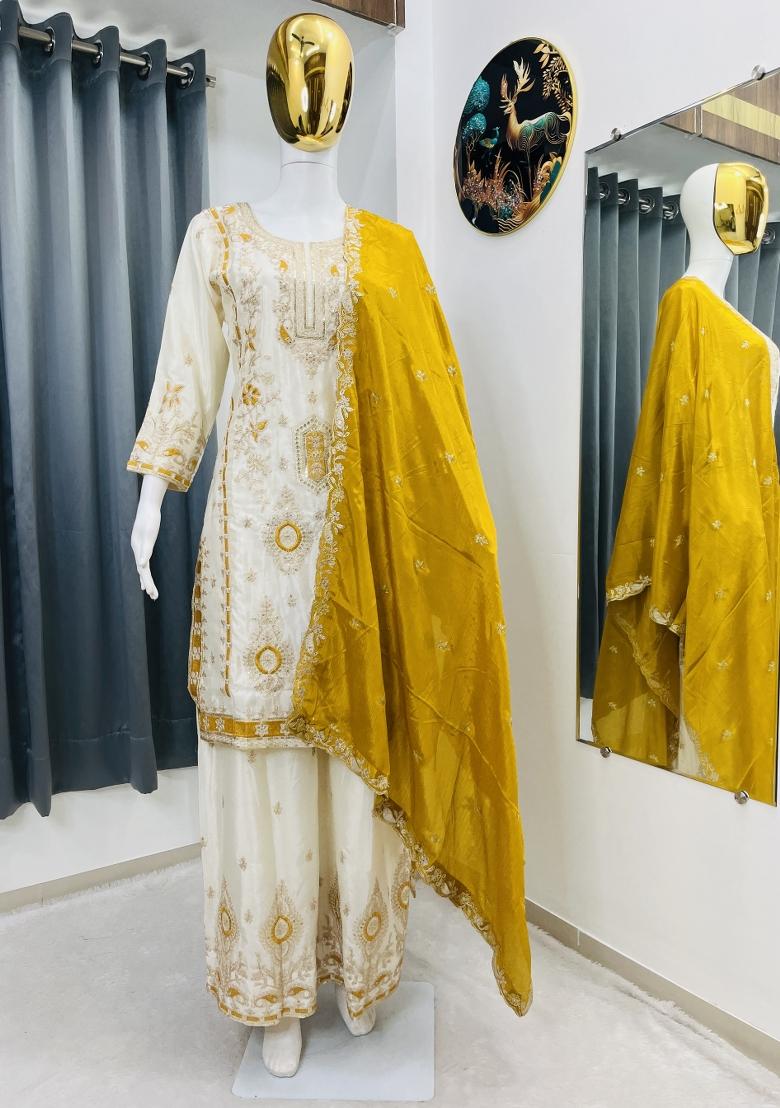 White Thread Work Chinon Kurta Set - Indya